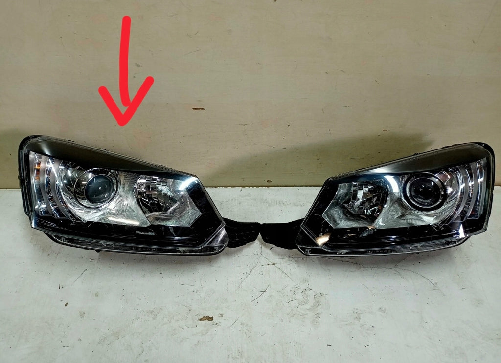 Frontscheinwerfer Skoda Yeti 5L1941016CQQ Xenon Ein Stück (Rechts oder Links) SCH9215719536dc