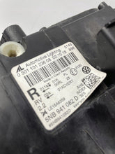 Load image into Gallery viewer, Frontscheinwerfer VW Tiguan 5NB941082 Rechts Scheinwerfer Headlight SCH6290559001ou