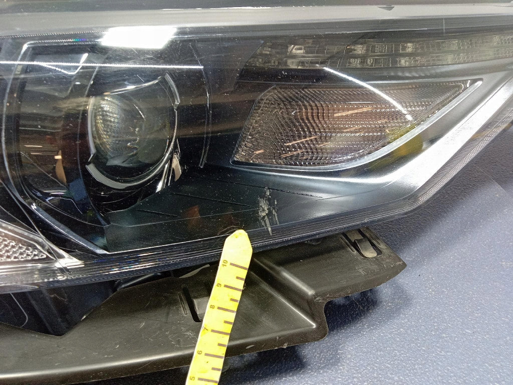 Frontscheinwerfer Maserati Levante 670034638 Rechts Scheinwerfer Headlight SCH2383332504dm