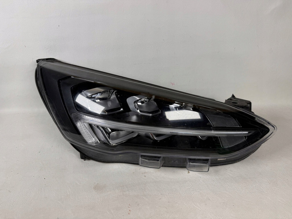 Frontscheinwerfer Ford Focus MX7B13E014 Rechts Scheinwerfer Headlight SCH5764657973jn