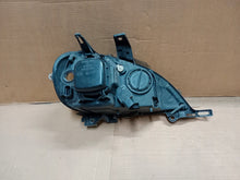 Laden Sie das Bild in den Galerie-Viewer, Frontscheinwerfer Mercedes-Benz W163 1638200749 Ein Stück (Rechts oder Links)