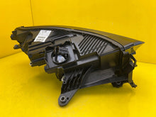 Laden Sie das Bild in den Galerie-Viewer, Frontscheinwerfer Skoda Enyaq 5LB941015H LED Links Scheinwerfer Headlight SCH4959430530jd