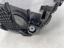 Laden Sie das Bild in den Galerie-Viewer, Frontscheinwerfer Mercedes-Benz A2069068204 Rechts Scheinwerfer Headlight SCH1290184248fk