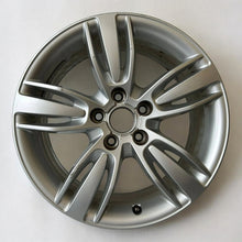 Load image into Gallery viewer, 1x Alufelge 17 Zoll 8U0601025P Audi Q3 Rim Wheel