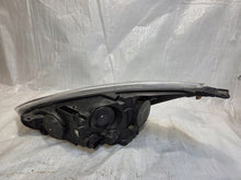 Laden Sie das Bild in den Galerie-Viewer, Frontscheinwerfer Ford Focus F1EB-13W029-AGB Rechts Scheinwerfer Headlight SCH6782905289yr