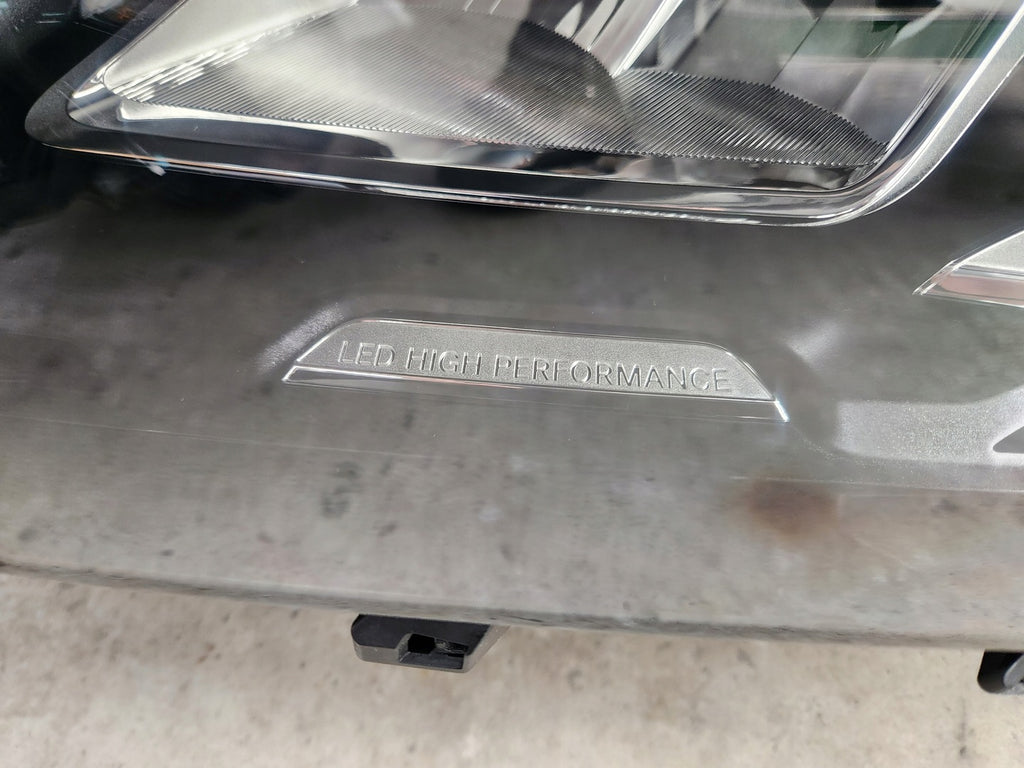 Frontscheinwerfer Mercedes-Benz Cla A1178206761 Links Scheinwerfer Headlight SCH8411805333pr