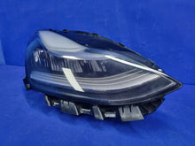 Laden Sie das Bild in den Galerie-Viewer, Frontscheinwerfer Tesla Model 3 1077376-00 LED Rechts Scheinwerfer Headlight
