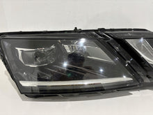 Laden Sie das Bild in den Galerie-Viewer, Frontscheinwerfer Skoda Octavia III 5E1941016D Full LED Rechts Headlight SCH1187384345cu