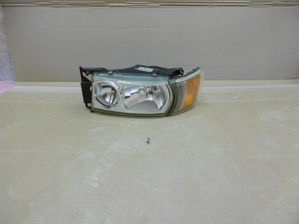 Frontscheinwerfer 2441826 Links Scheinwerfer Headlight SCH4723259603jl