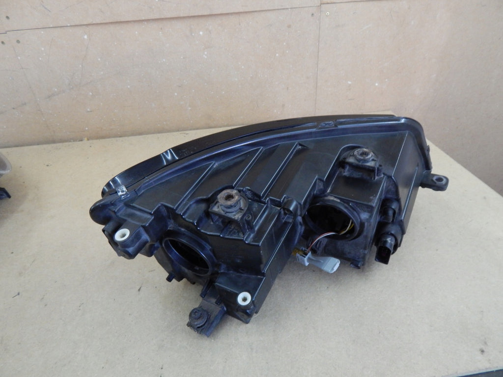 Frontscheinwerfer VW Touran 1T1941005G Links Scheinwerfer Headlight SCH2659369399cz