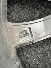 Laden Sie das Bild in den Galerie-Viewer, 1x Alufelge 16 Zoll 6.5&quot; 4x100 40ET Glanz Schwarz OPO72 Opel Corsa D Rim Wheel