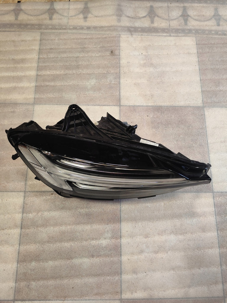 Frontscheinwerfer Volvo V60 32420508 Rechts Scheinwerfer Headlight SCH6588052723il