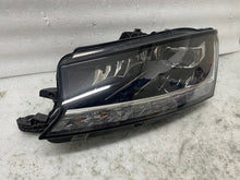 Load image into Gallery viewer, Frontscheinwerfer Skoda Fabia III 6V1941015 LED Links Scheinwerfer Headlight