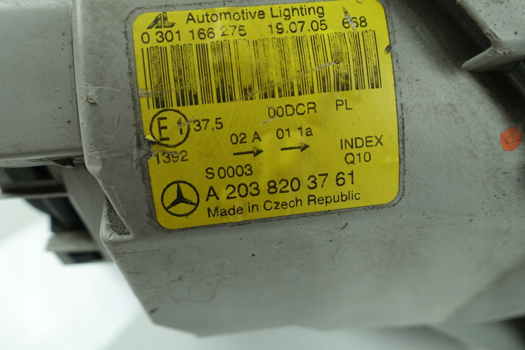 Frontscheinwerfer Mercedes-Benz W203 2038203761 Xenon Links Headlight SCH9851155468bo