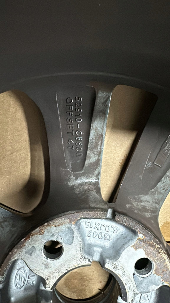 1x Alufelge 15 Zoll 6.0" 4x114.3 Glanz 52910-C8800 Hyundai I20 Rim Wheel FEL5232967506ri