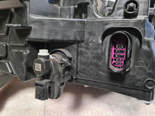 Laden Sie das Bild in den Galerie-Viewer, Frontscheinwerfer Renault Captur 260604753R Links Scheinwerfer Headlight SCH6826766185mu
