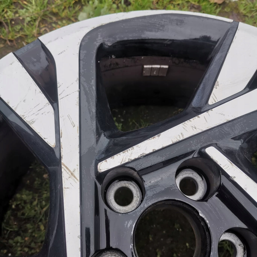 1x Alufelge 18 Zoll 7.0" 5x114.3 50ET Glanz Schwarz CMS1305-8 Toyota C-Hr FEL4481749204cw