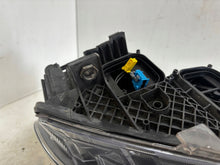Laden Sie das Bild in den Galerie-Viewer, Frontscheinwerfer Mercedes-Benz Vito W447 V Class A4479069700 Links Headlight SCH4100648495yz
