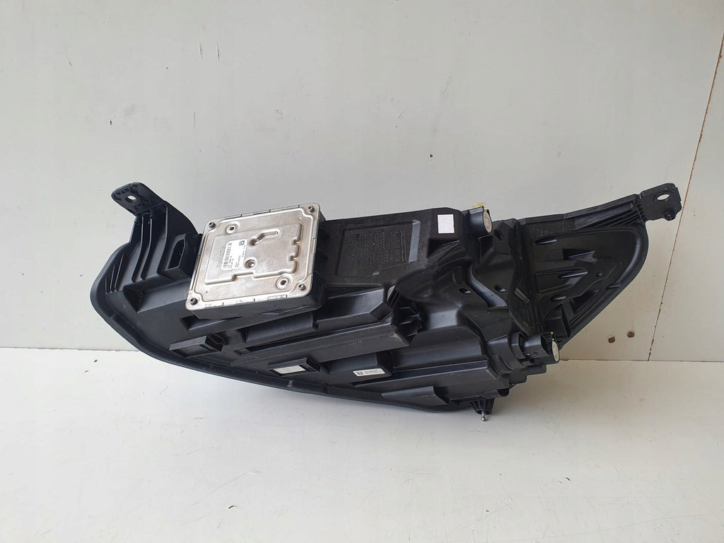 Frontscheinwerfer Ford Focus MX7B-13E014-ED Rechts Scheinwerfer Headlight