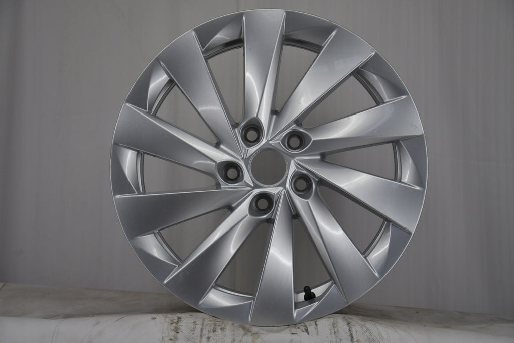 1x Alufelge 17 Zoll 7.0" 5x112 46ET Glanz Silber 5E3601025 Skoda Octavia Iv FEL4359459390ke