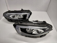 Laden Sie das Bild in den Galerie-Viewer, Frontscheinwerfer Mercedes-Benz W177 A1779064803 Full LED Ein Satz Headlight SCH5348376637ad