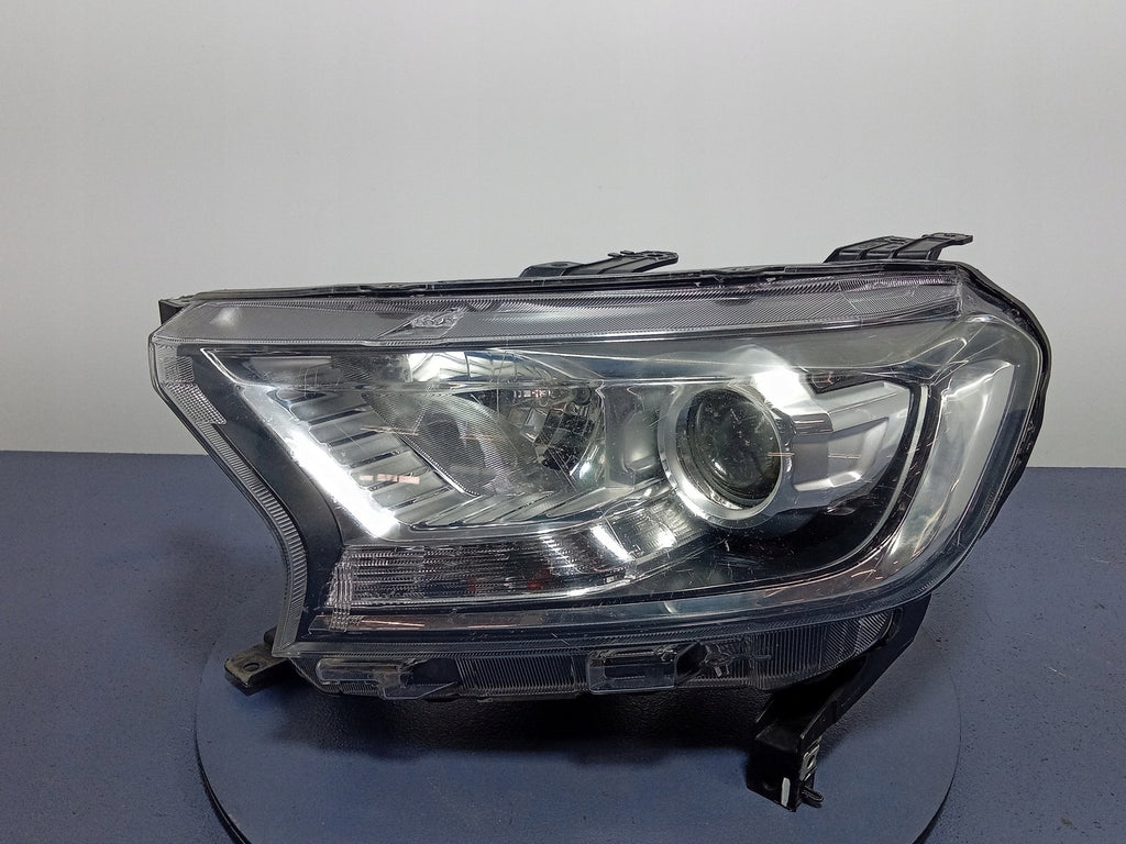 Frontscheinwerfer Ford Ranger Links Scheinwerfer Headlight