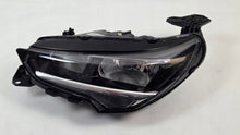 Load image into Gallery viewer, Frontscheinwerfer Opel Corsa F 39162648 Links Scheinwerfer Headlight SCH5403004046dn