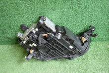 Load image into Gallery viewer, Frontscheinwerfer VW T-Roc 2GA941035AR Ein Stück (Rechts oder Links) Headlight SCH3614368938ni