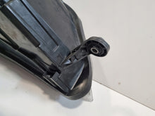 Laden Sie das Bild in den Galerie-Viewer, Frontscheinwerfer Skoda Superb III 3V1941015 Ein Stück (Rechts oder Links)