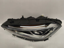 Laden Sie das Bild in den Galerie-Viewer, Frontscheinwerfer Mercedes-Benz Gla 2479066301 LED Links Scheinwerfer Headlight SCH4831267917tr