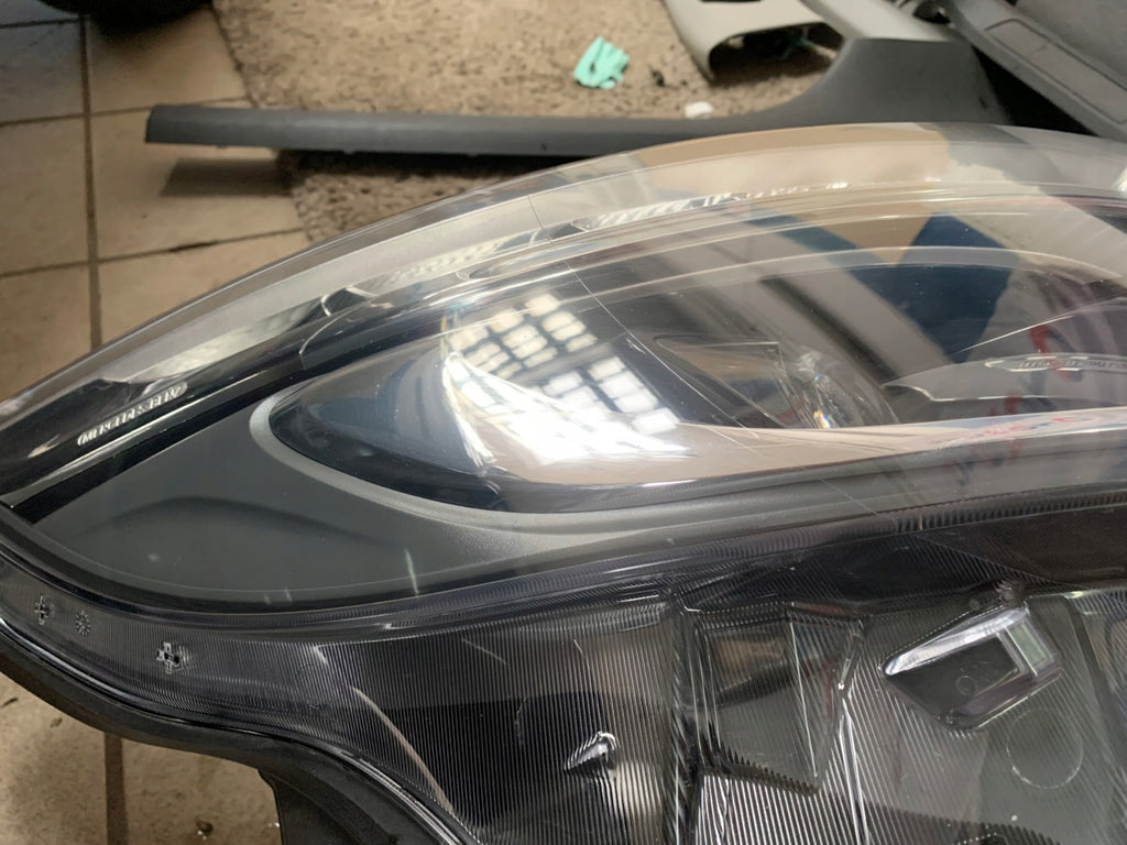 Frontscheinwerfer Mercedes-Benz Vito A4479064600 LED Rechts oder Links SCH6368239815bt
