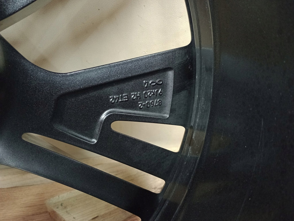 1x Alufelge 20 Zoll 9.0" 5x112 42ET Glanz Schwarz 5LA601025 Skoda Enyaq FEL1795815949vr
