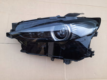 Laden Sie das Bild in den Galerie-Viewer, Frontscheinwerfer Mazda Cx30 Cx-30 DFR7-51040 W5553L FULL LED Links Headlight