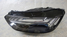 Laden Sie das Bild in den Galerie-Viewer, Frontscheinwerfer Audi Q5 80A941035E Laser Links Scheinwerfer Headlight SCH2510419509je