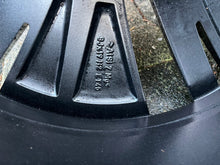 Load image into Gallery viewer, 1x Alufelge 19 Zoll 8.0" 5x112 45ET Glanz Silber 5LA601025A Skoda Enyaq FEL1005896518jk
