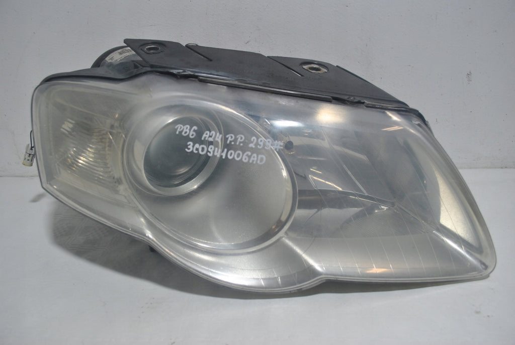 Frontscheinwerfer VW Passat BC0941006AD B63C0941006AD Rechts Headlight