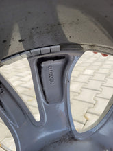 Load image into Gallery viewer, 1x Alufelge 18 Zoll 8.0" 4x108 34ET Glanz Silber 9670058877 Citroën I Rim Wheel FEL1312799666yg