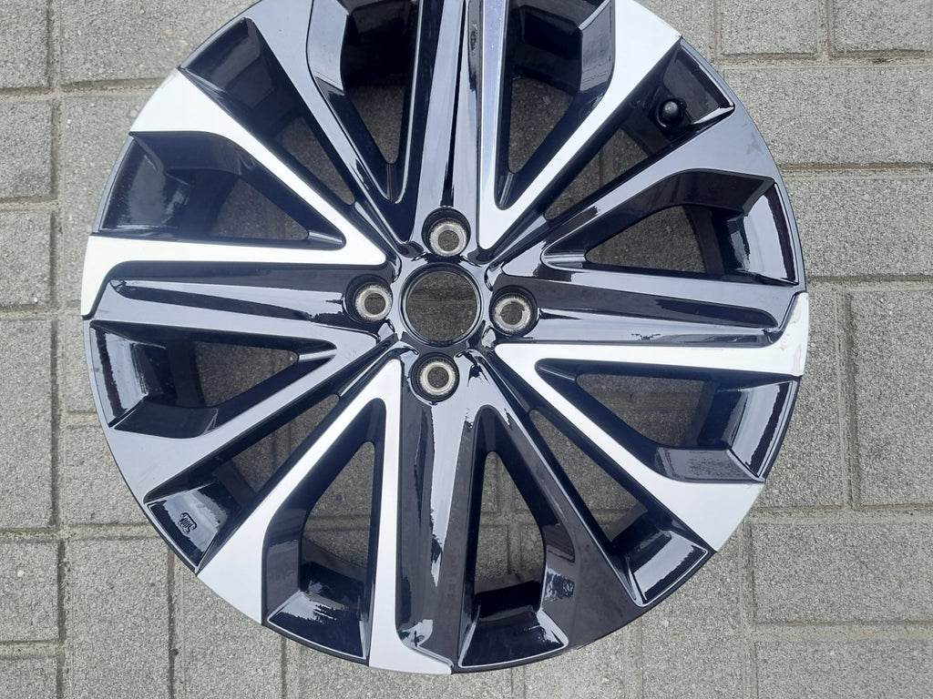 1x Alufelge 18 Zoll 5.0" 4x100 40ET Glanz PW4570H014MB Toyota Aygo X Rim Wheel FEL2163961351ug