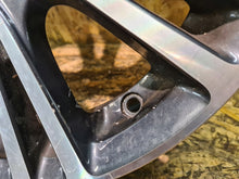 Load image into Gallery viewer, 1x Alufelge 15 Zoll 5.0" 4x100 4250C006 Mitsubishi Space Star Rim Wheel FEL7497139429cl