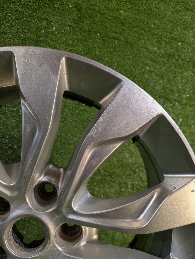 1x Alufelge 16 Zoll 6.5" 5x98 39ET Glanz Silber 52081933 Fiat Tipo Rim Wheel FEL6738343300ti