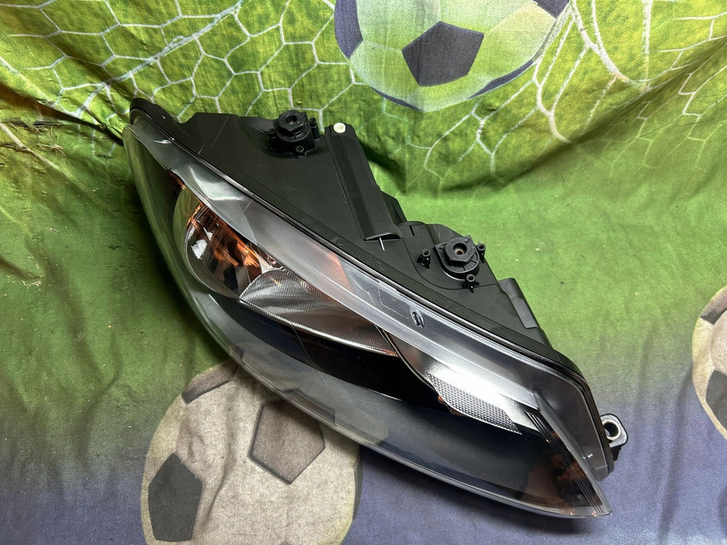 Frontscheinwerfer VW Caddy III 2K5941006A Rechts Scheinwerfer Headlight SCH6755878246ll