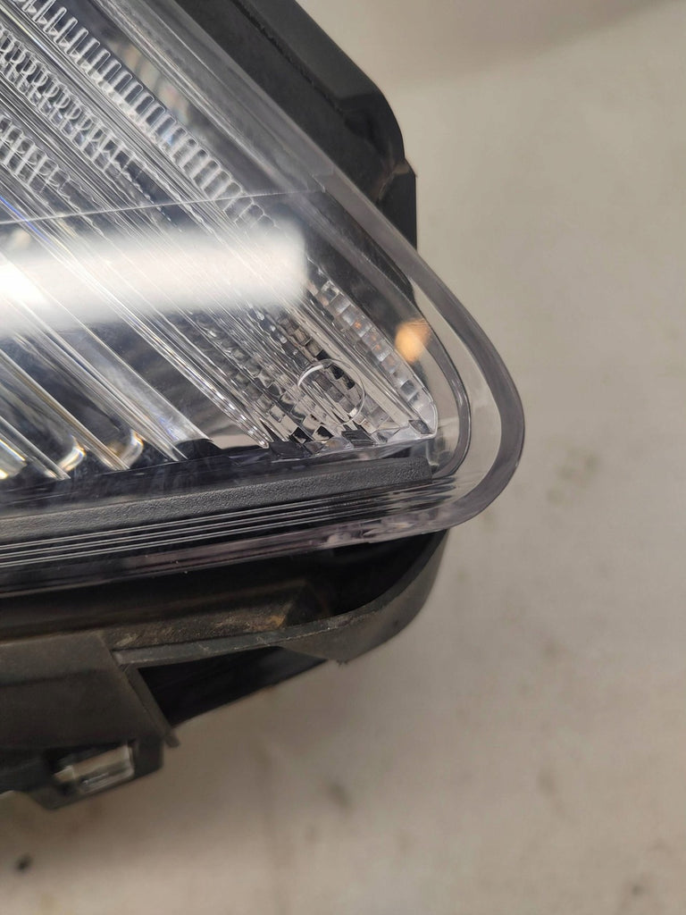 Frontscheinwerfer Mercedes-Benz W176 A1768201161KZ Xenon Rechts Headlight