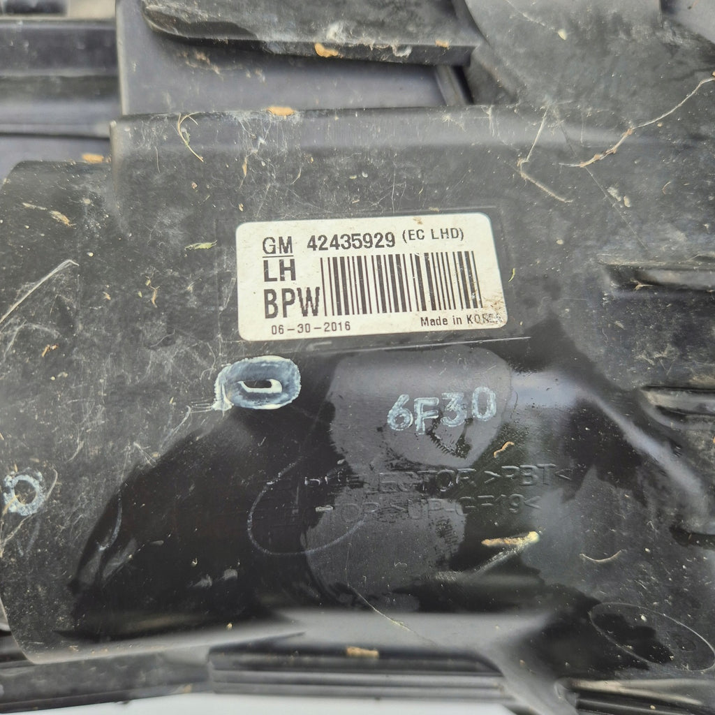 Frontscheinwerfer Opel Mokka 42435929 Links Scheinwerfer Headlight SCH9046684424eg