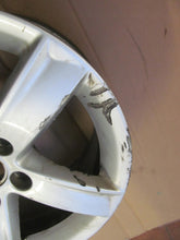 Laden Sie das Bild in den Galerie-Viewer, 1x Alufelge 16 Zoll 7.0&quot; 5x112 46ET Glanz Silber 8K0071496 Audi Rim Wheel