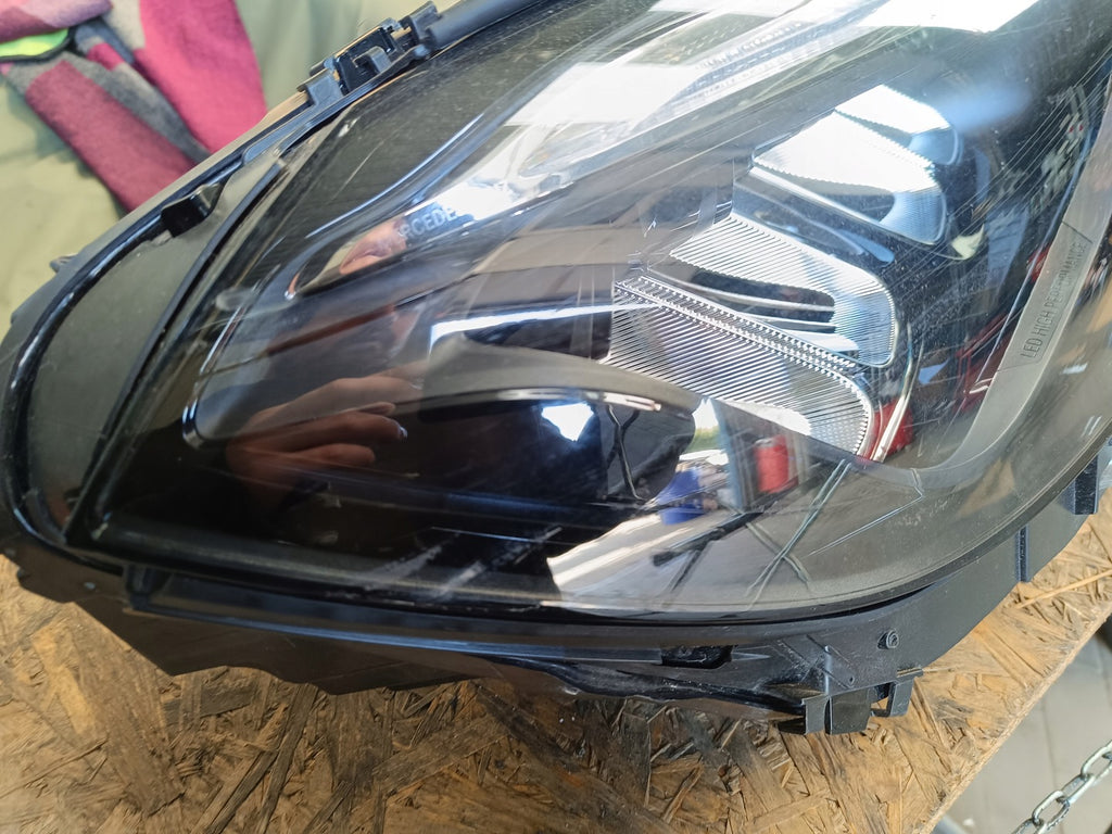 Frontscheinwerfer Mercedes-Benz W247 A2479066207 LED Rechts Headlight SCH3492510792yp
