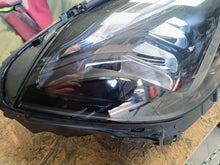 Laden Sie das Bild in den Galerie-Viewer, Frontscheinwerfer Mercedes-Benz W247 A2479066207 LED Rechts Headlight SCH3492510792yp