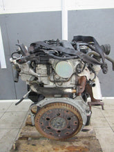 Laden Sie das Bild in den Galerie-Viewer, Motor Kia Sorento D4CB 2.5 CRDI 170PS 190TKm 2006 Diesel Engine Komplett