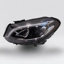 Laden Sie das Bild in den Galerie-Viewer, Frontscheinwerfer Mercedes-Benz A2469066101 LED Links Scheinwerfer Headlight