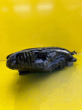 Laden Sie das Bild in den Galerie-Viewer, Frontscheinwerfer Tesla 3 1760888-00-F LED Links Scheinwerfer Headlight