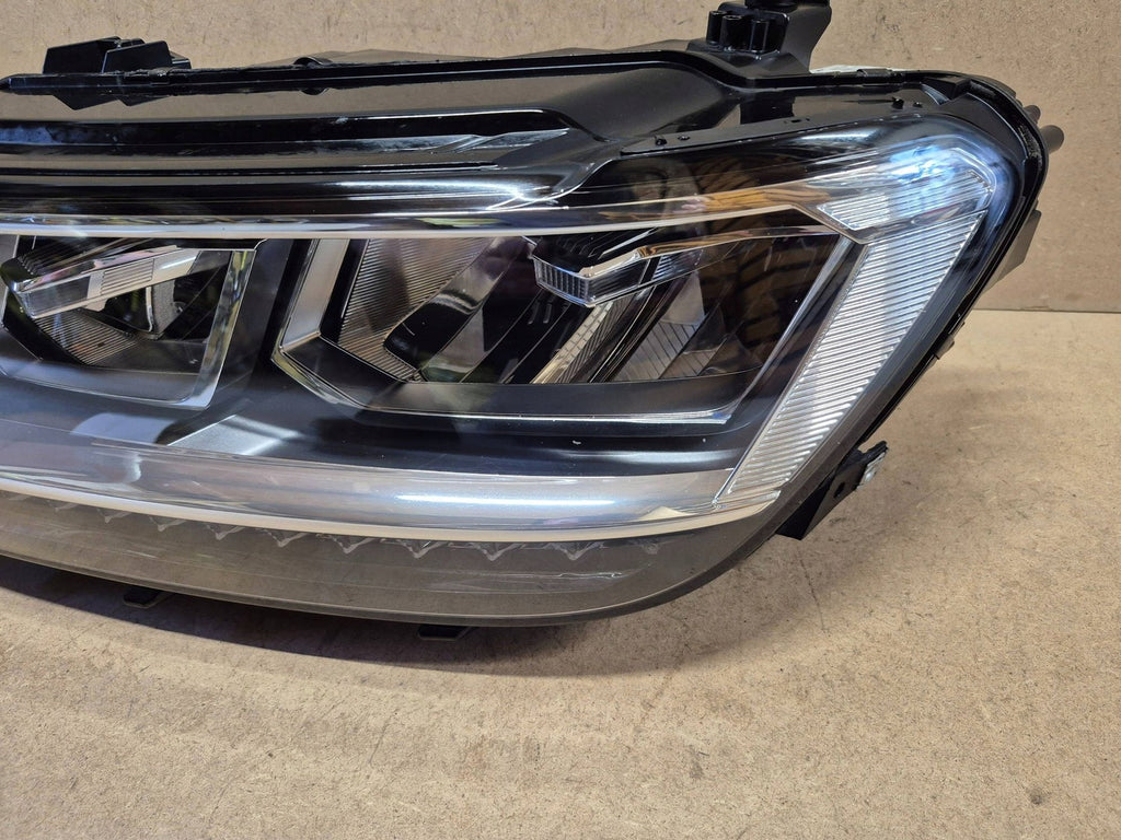 Frontscheinwerfer VW Tiguan 5NB941035B 030110123100 Full LED Rechts oder Links